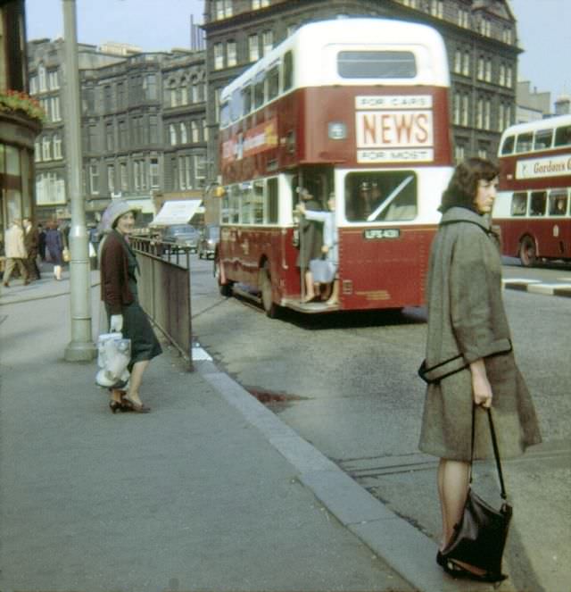 #82 Junction of Princes Street and Shandwick Place, Edinburgh, 1964
