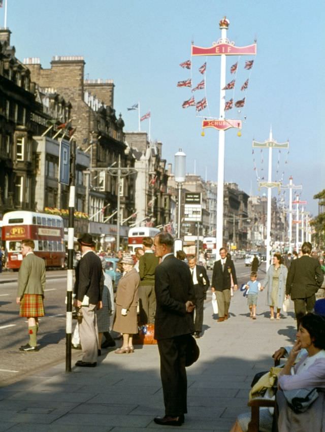 #41 Princes Street looking east, Edinburgh, 1964