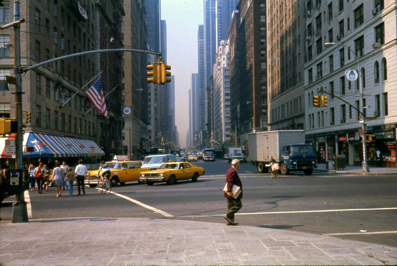 #57 Sixth Avenue facing South from 59th Street
