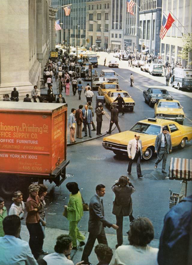 #62 Financial District, photographed by Nicolai Canetti, 1976