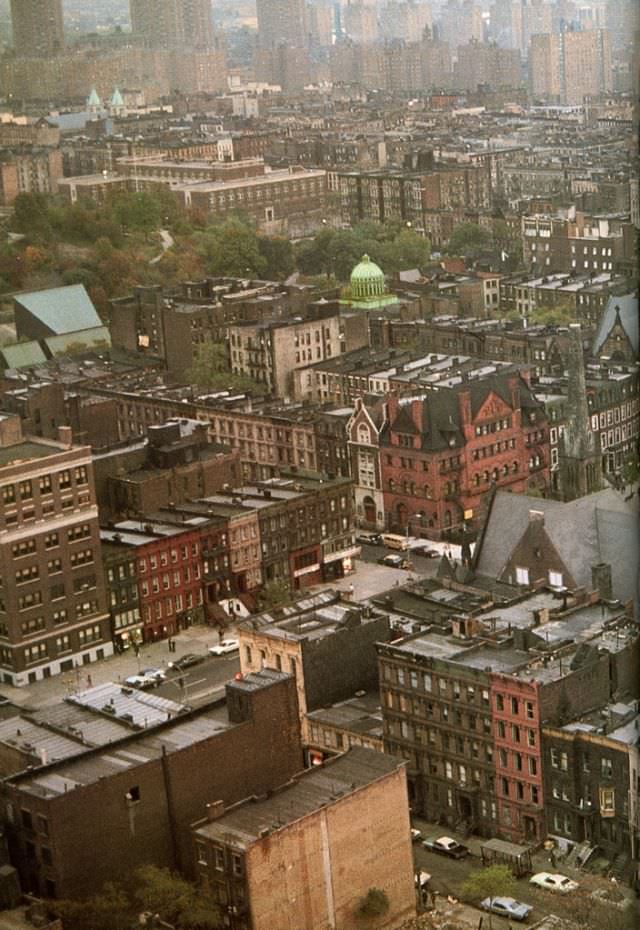 #73 Harlem from the air, photographed by Bernard Herrmann, 1977