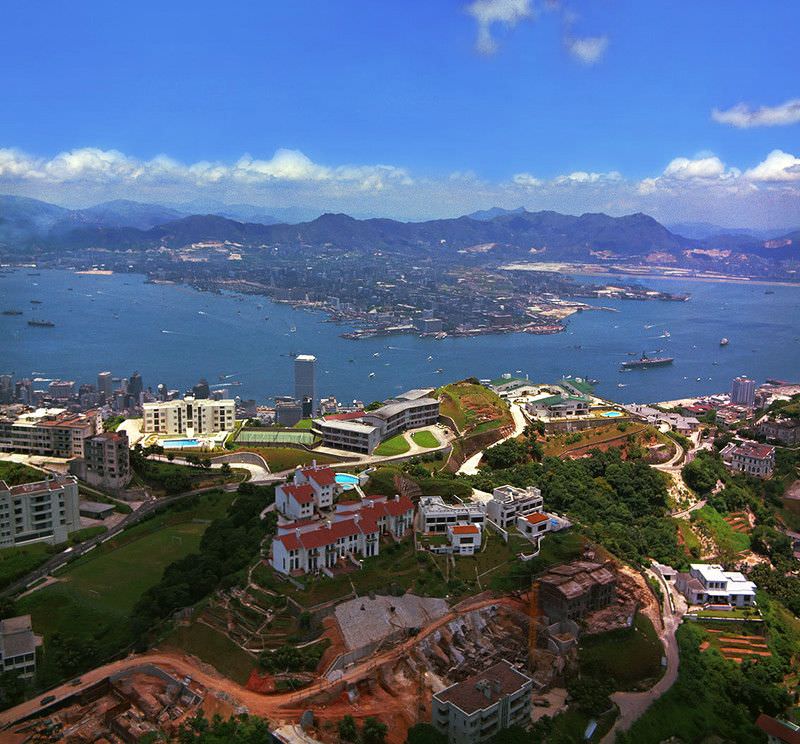 #11 Mandarin Hotel from old Hong Kong Club roof, 1975
