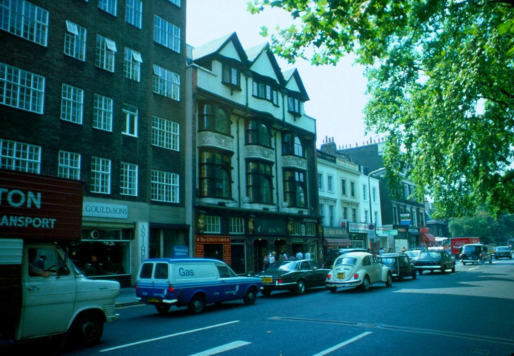 #19 Kings Road