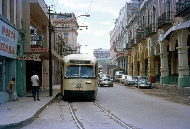 #34 Tampico. Ex St. Louis PCC Tram Car No. 732. Tampico line to Playa closed 13 Dec. 1974