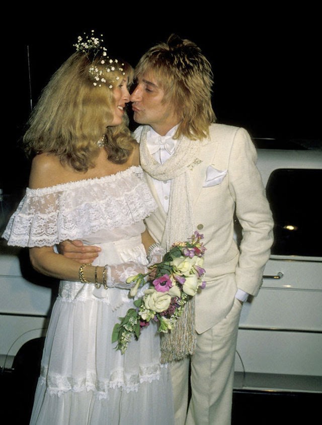 #74 Alana Hamilton and Rod Stewart, 1979.