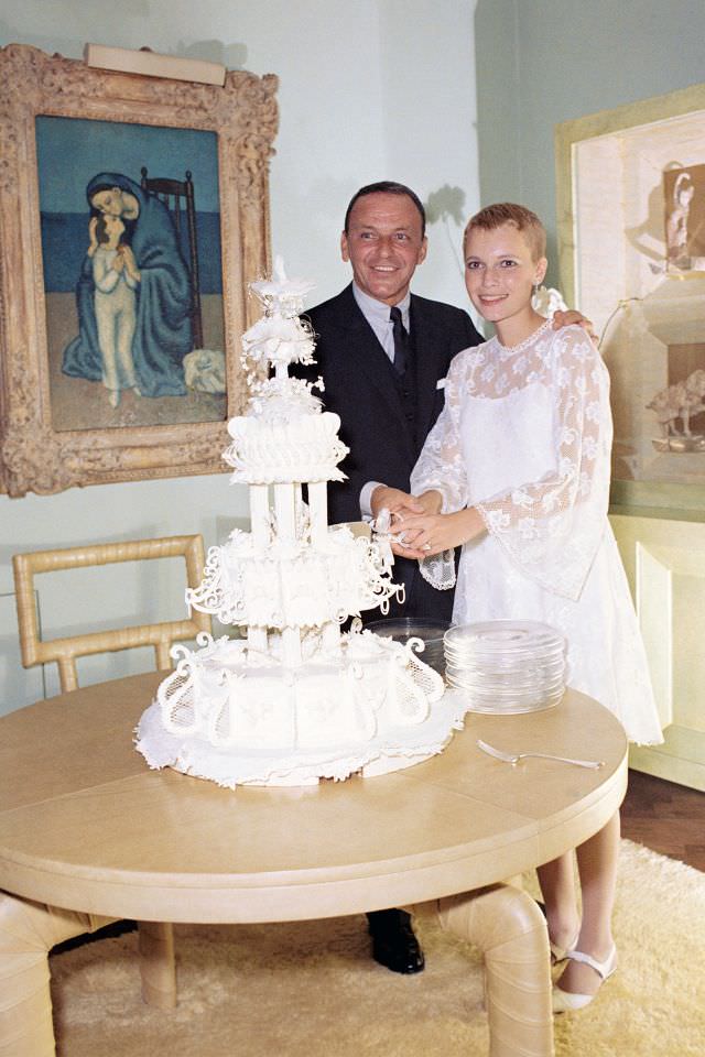 #13 Mia Farrow married Frank Sinatra in 1966