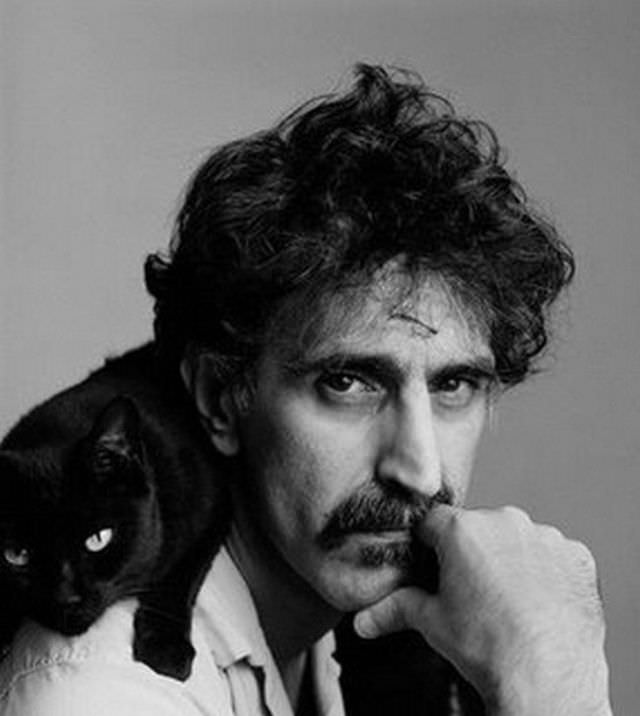 #66 Frank Zappa and his cat