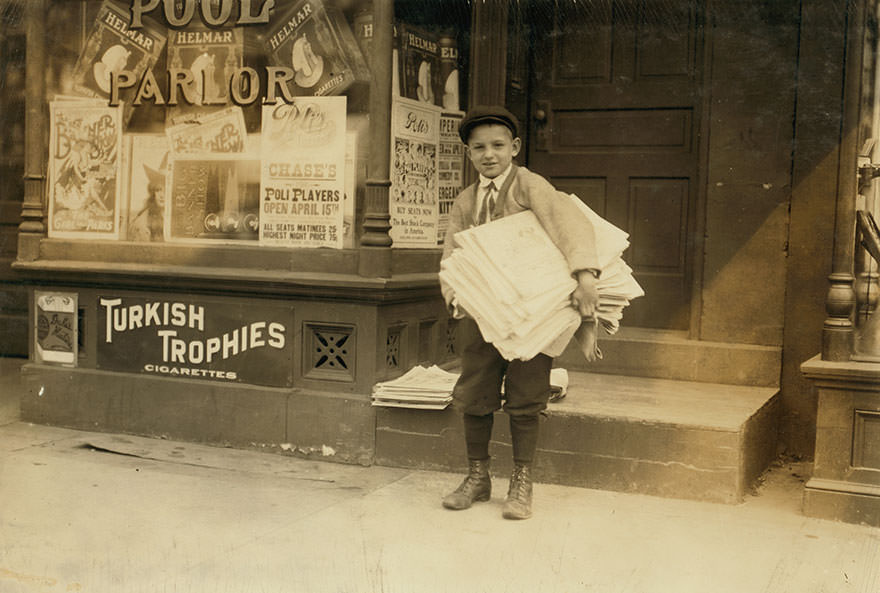 #69 Hyman lapcoff, 1526 fourteenth st., n.w., Washington, d.c., a ten-year-old newsie from a good family, carrying a heavy load of newspapers quite a distance. This is a common occurrence and is bad for the little fellows. Location: Washington (d.c.)