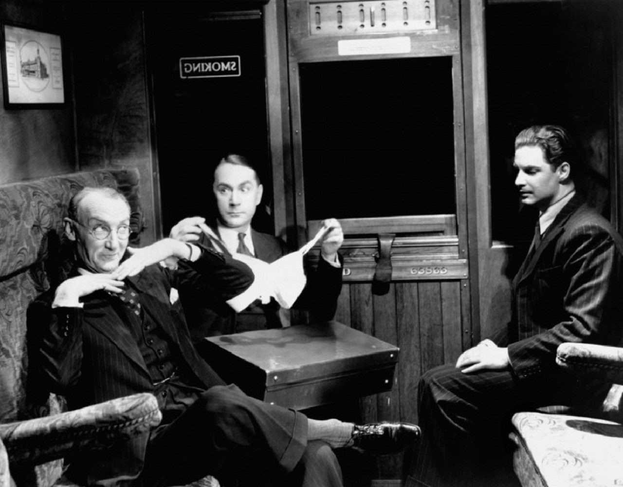 #9 Gus McNaughton, Jerry Verno and Robert Donat in The 39 steps, 1935