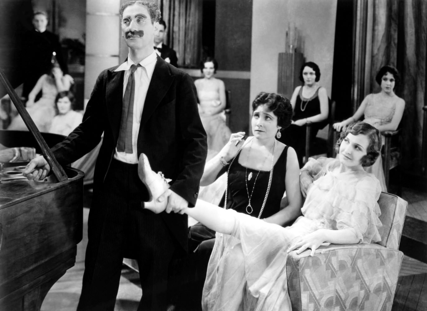 #6 Groucho Marx, Margaret Dumont and Lillian Roth in Animal crackers, 1930