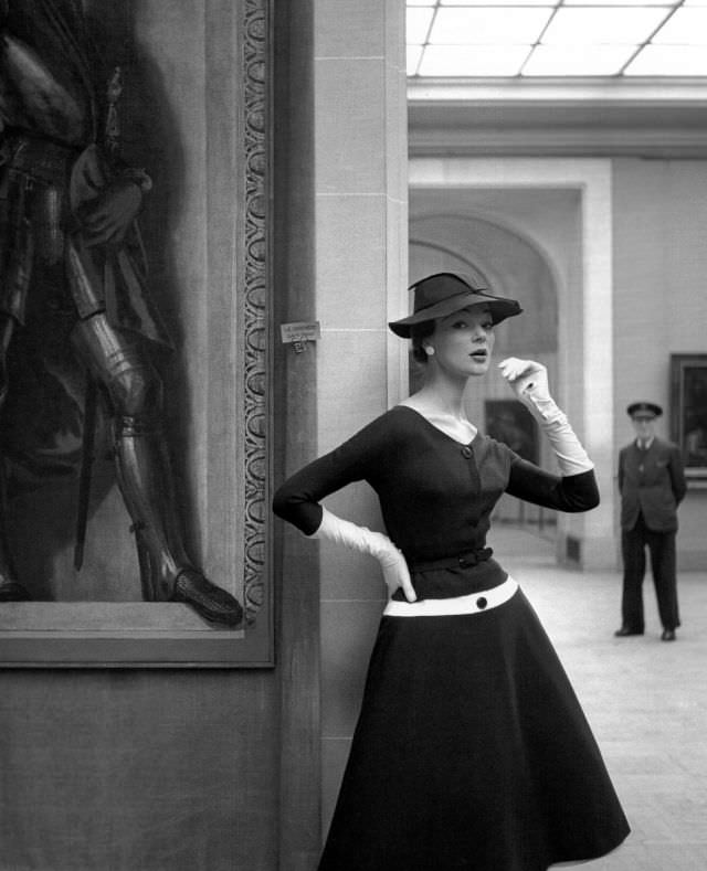 #26 Ivy Nicholson in a wool jersey dress by Jacques Fath, photo by Georges Dambier, Musée de l’Orangerie, ELLE, March 29, 1954