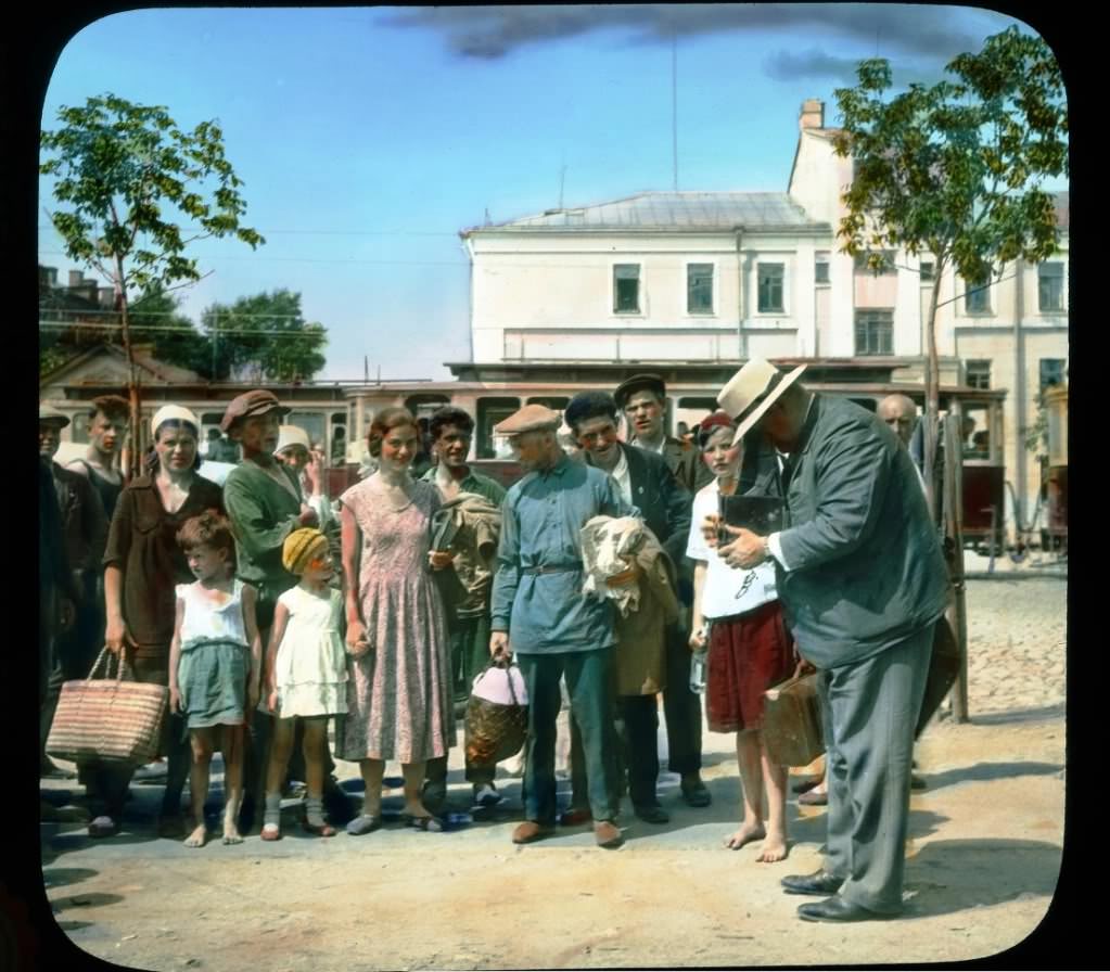 #48 Foreigner taking photos.