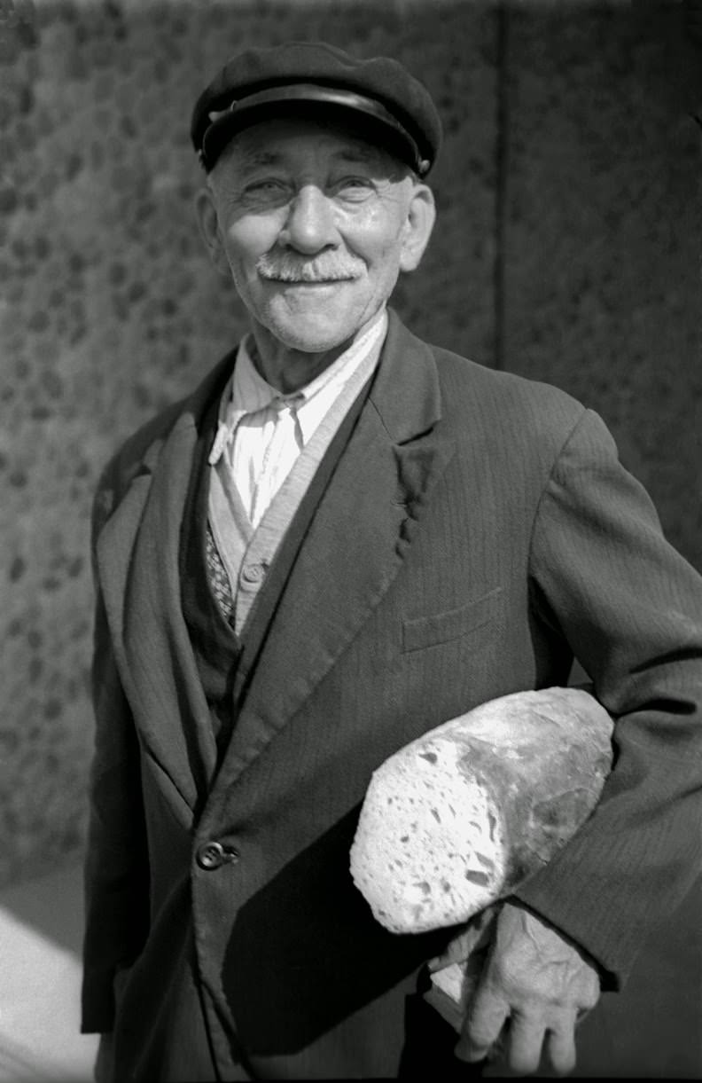 #56 Man with Bread, 1937