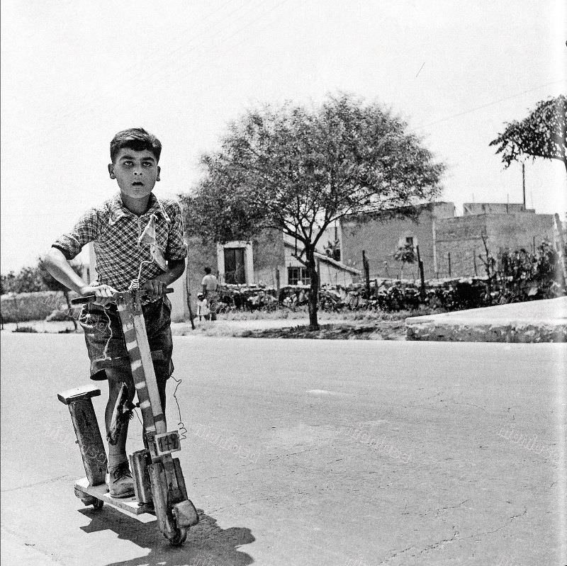 #30 Dafni, Attica, 1952