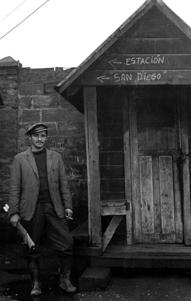 #12 Estacion San Diego, Santiago, Chile, 1962