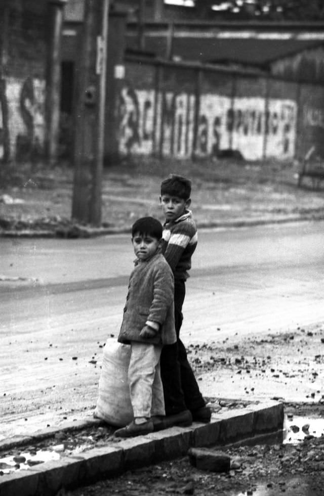 #7 Barrio Franklin, Santiago, Chile, 1962