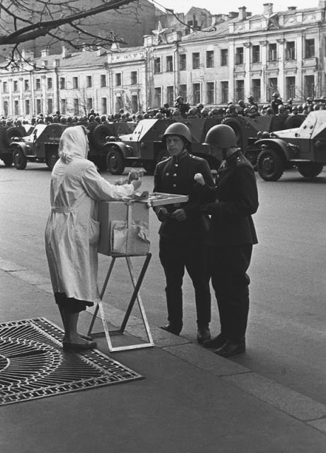 #48 Bread was brought, 1960 – Grigory Dubinsky