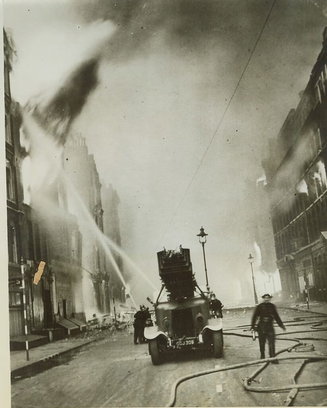 #49 When London Burned in 1941