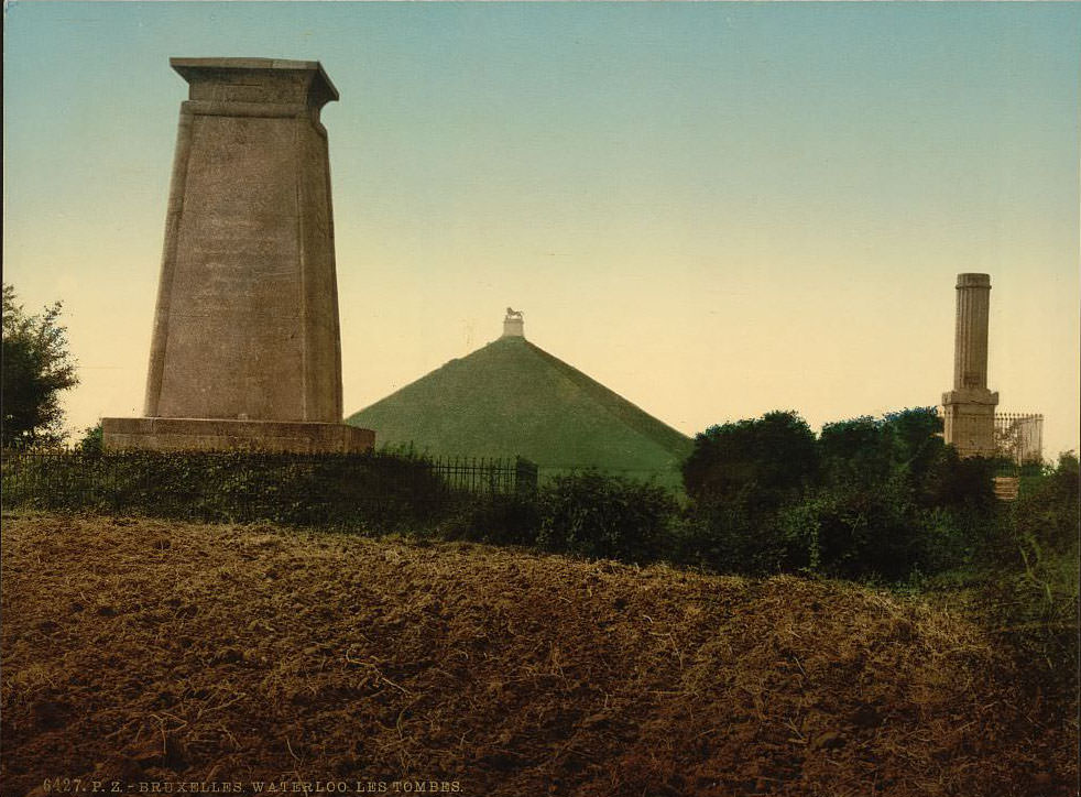 #52 Waterloo, the tombs, Belgium