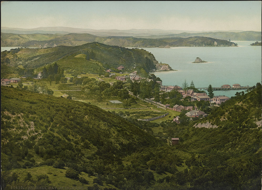 #1 Russell Bay of Islands
