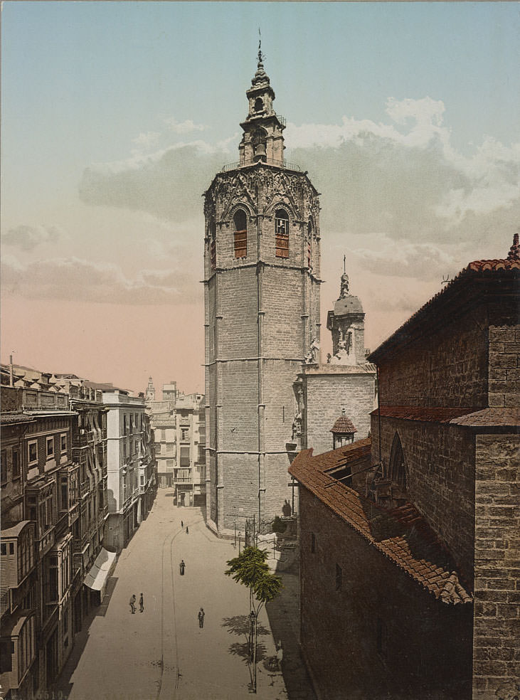 #15 El Miguelete, Valencia