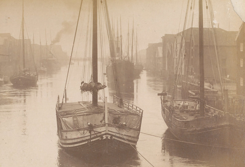 #64 Vessels in the Nidelva