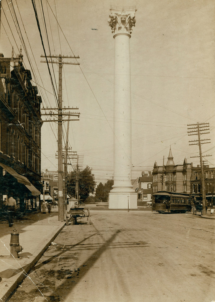 #1 Grand Avenue Water Tower, 1915