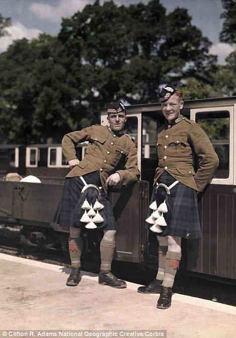 #34 Two soldiers stand in Hythe, Kent, 1928