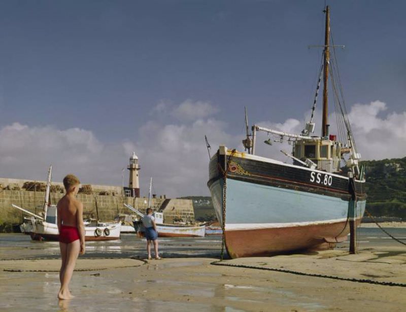 #56 John Hinde, The Harbour, St. Ives, Cornwall