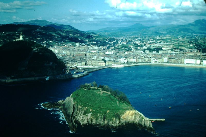 #43 San Sebastian from Monte Igualdo