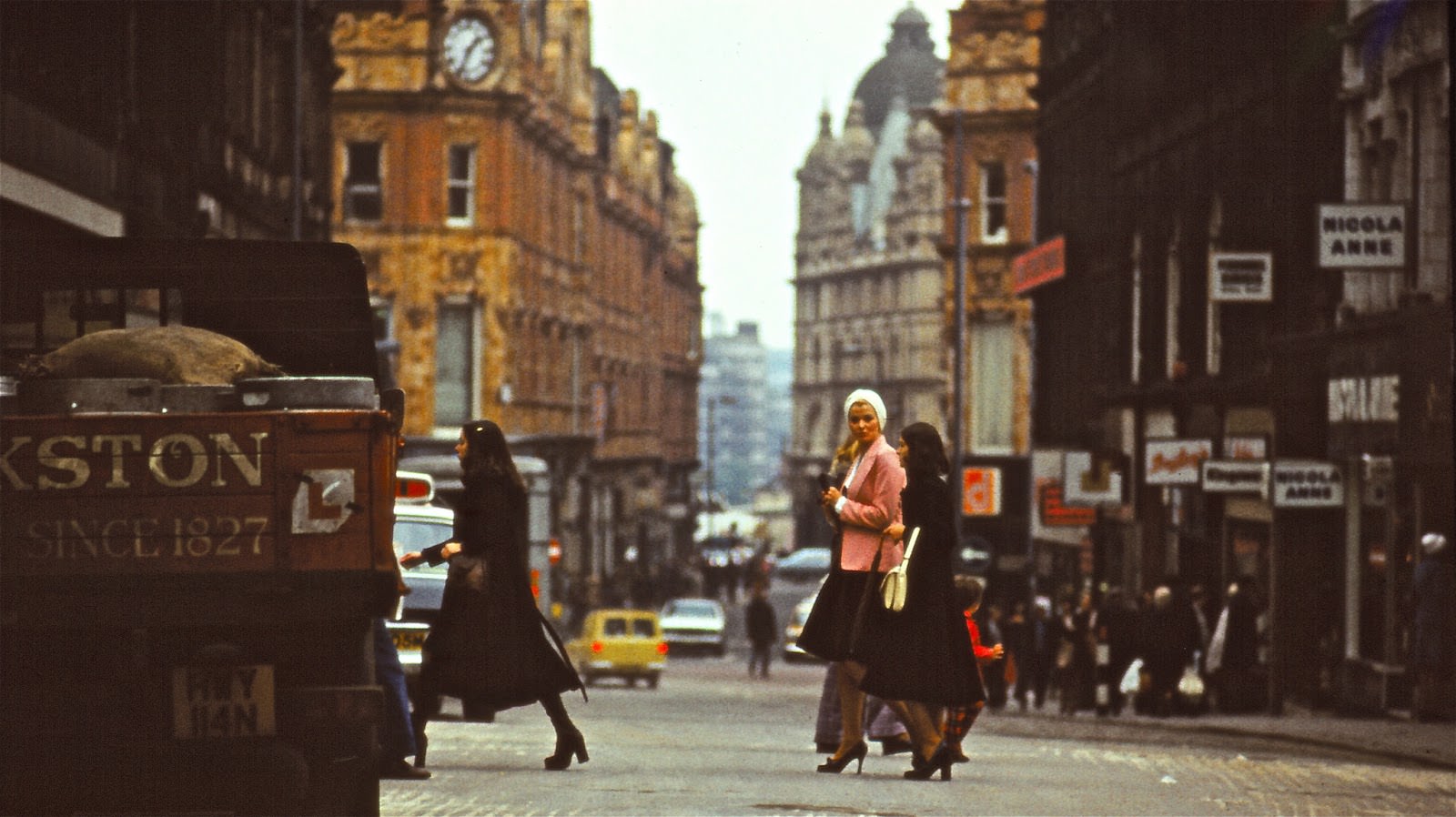 #1 Shoppers crossing Lands Lane.