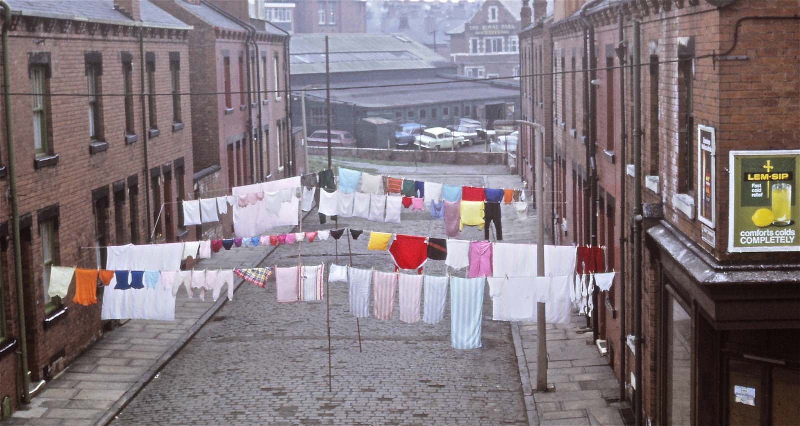 #42 Brudenell Road, looking towards the Royal Park pub.