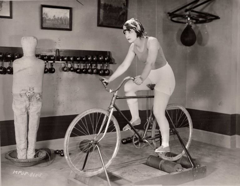 #16 Kathleen Key riding a bike.