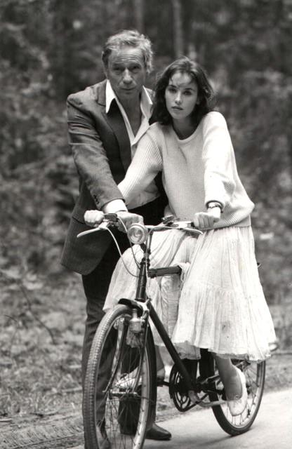 #57 Isabelle Adjani learning.