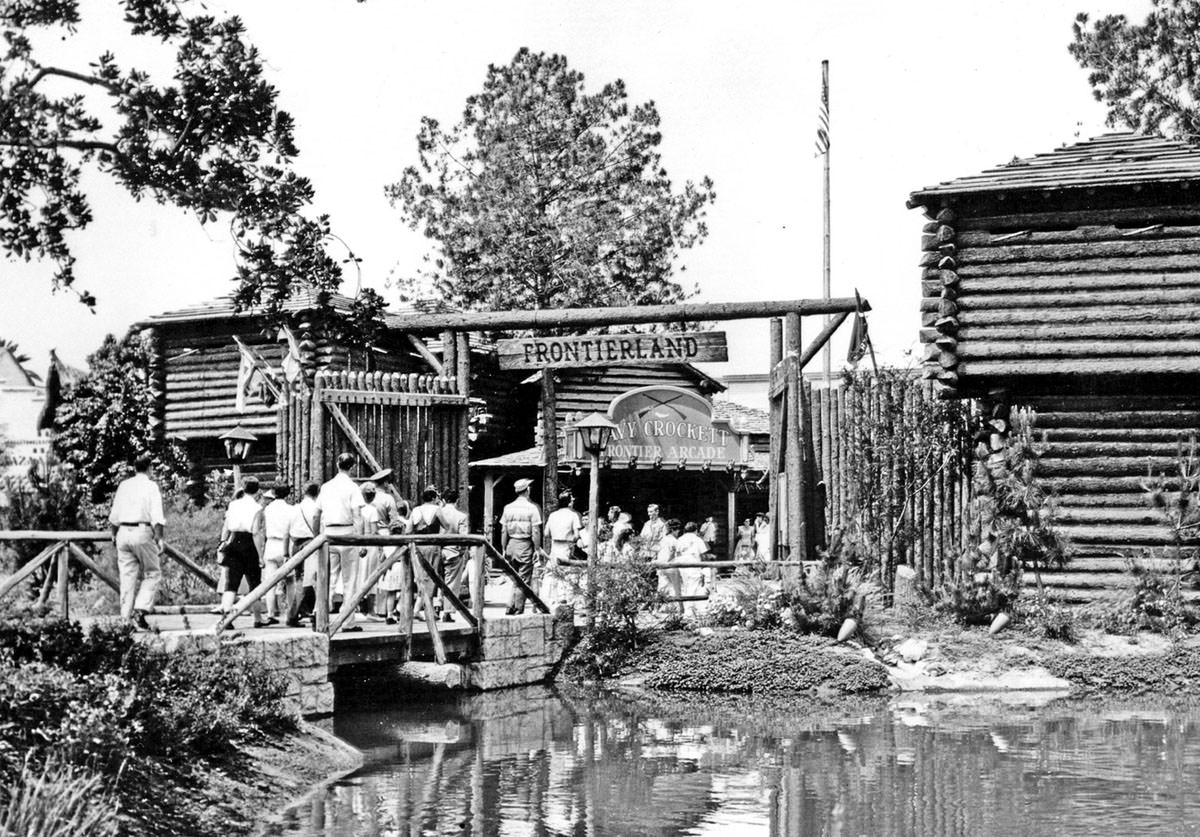 #18 Tourists enter Frontierland, a re-creation of the Old West, in Disneyland, ca. 1955