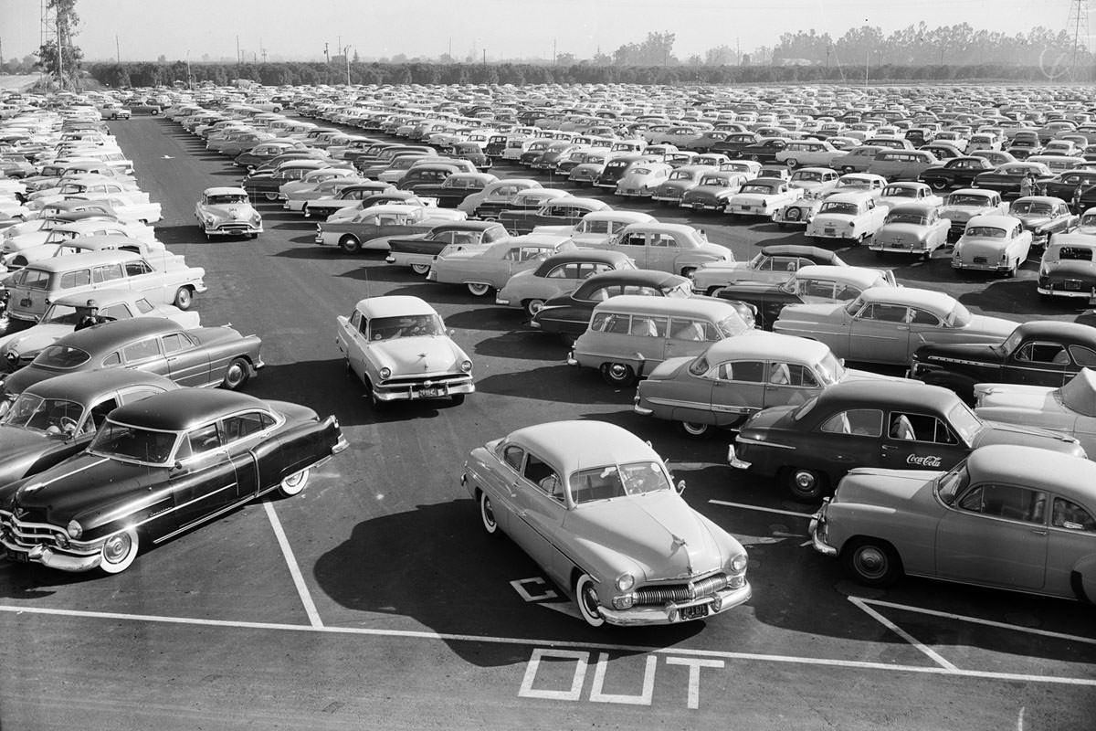 #9 The Disneyland parking lot, full on opening day, July 17, 1955