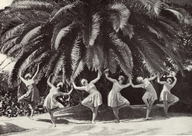 #53 Margaret Morris performing with group dancers