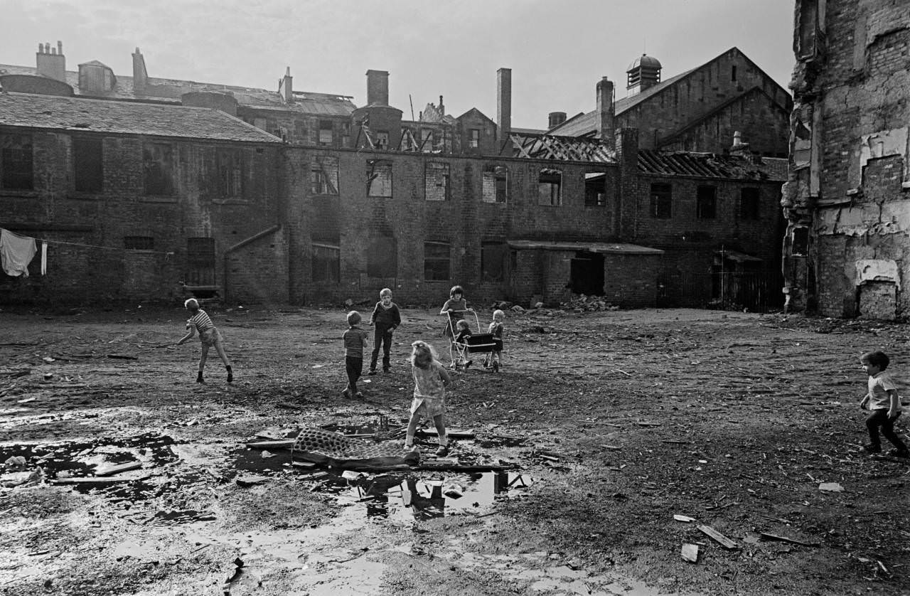 #54 Children playing in a Gorbals tenement courtyard 1970