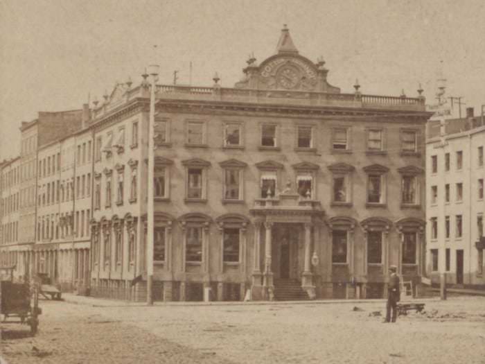#46 The Cotton Exchange Building was completed in 1885 in Hanover Square. It later became the India House, a private club.