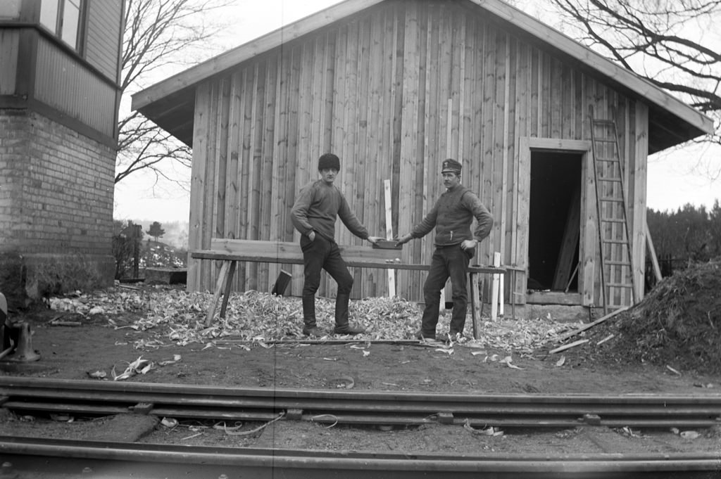 #17 Carpenter, Frinnaryds station, 1913