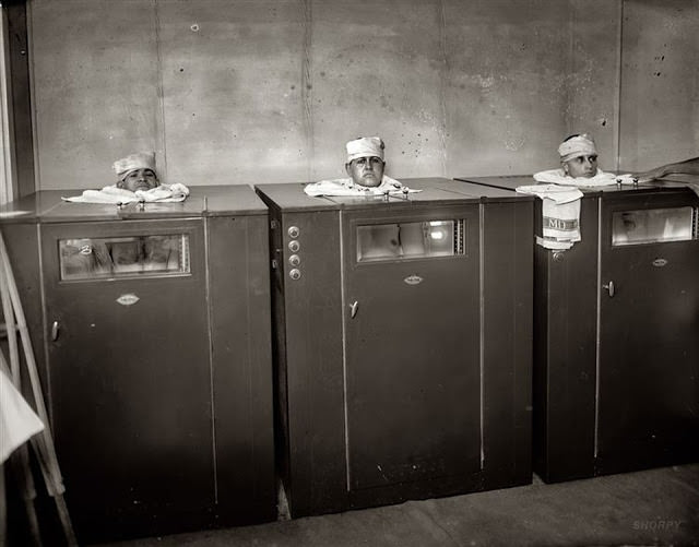 Physiotherapy used to be hands-off, seen here at Walter Reed, 1920.