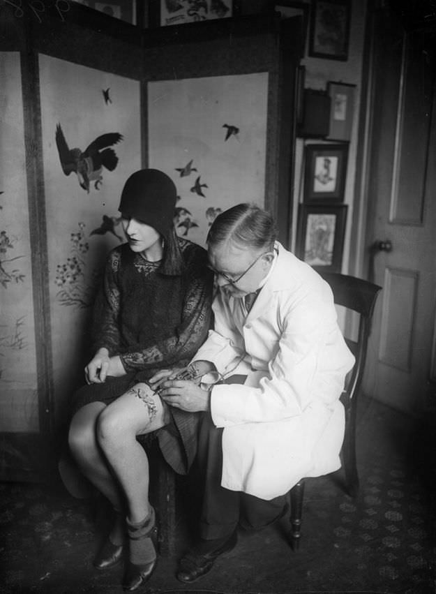 #35 A tattooed butterfly garter belt will never fall down when you’re doing the Charleston, 1930s