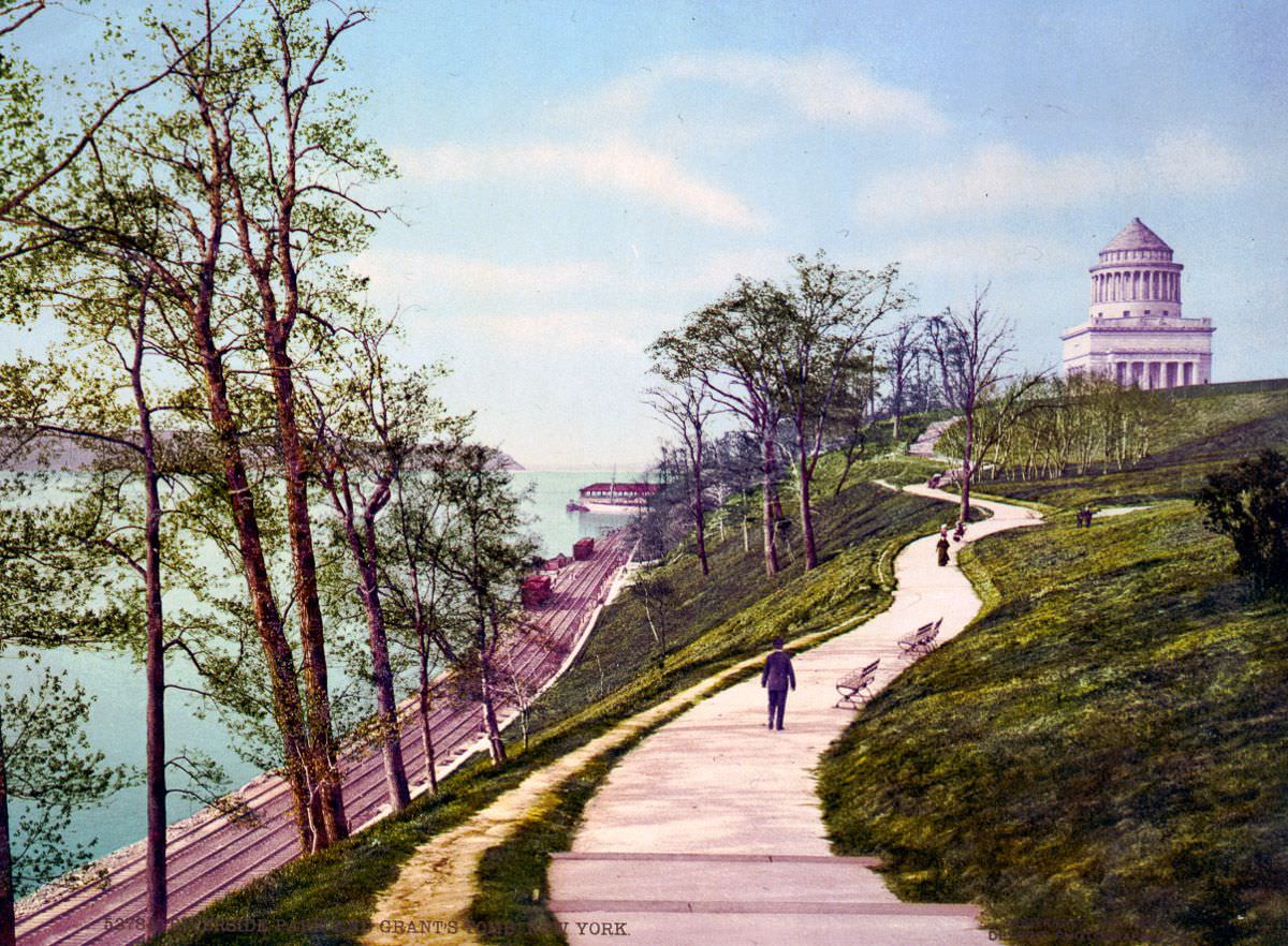 #21 Riverside Park and Grant’s Tomb, 1900