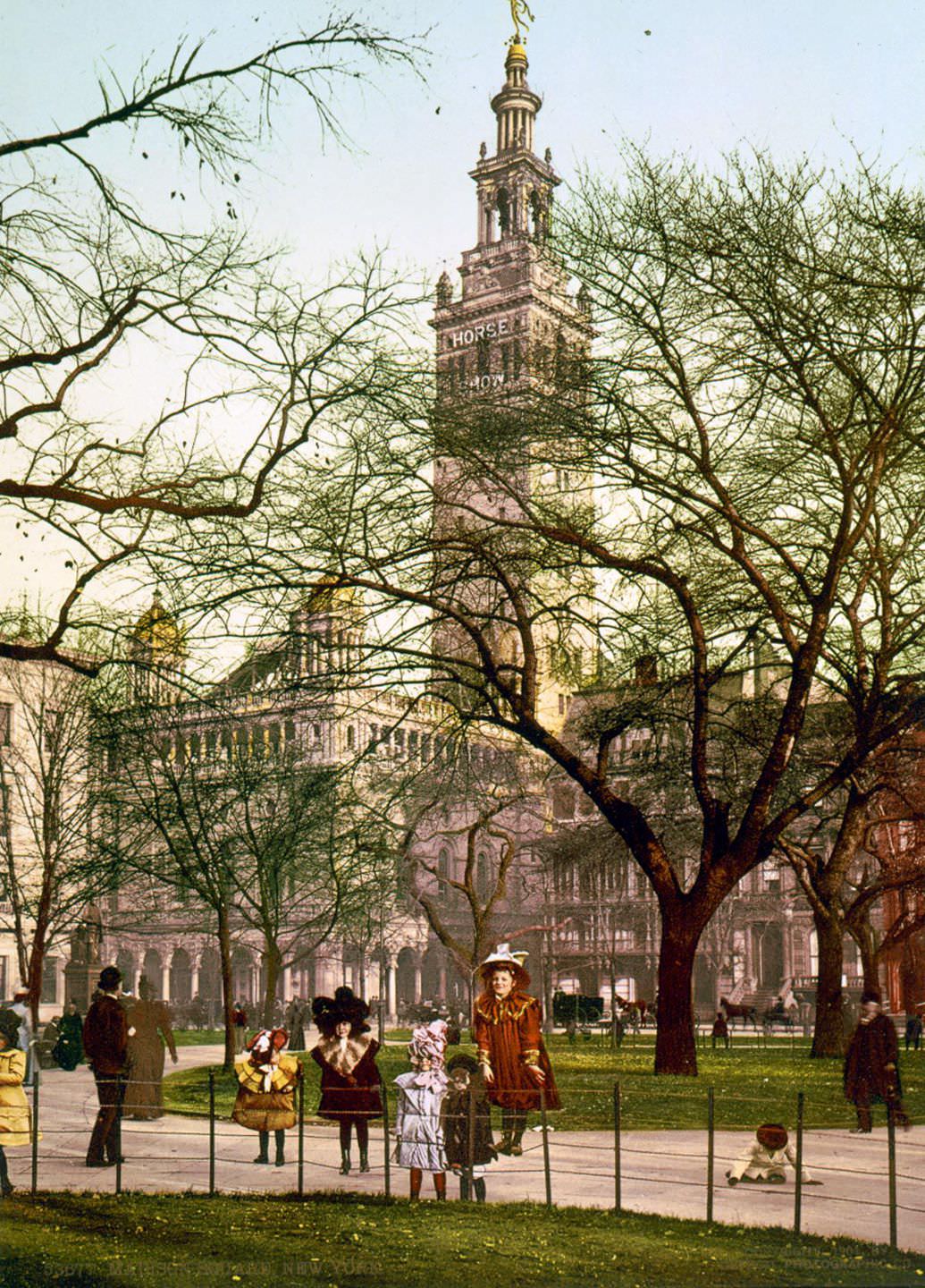 #22 Madison Square, 1900
