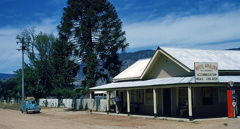#23 Araluen Hotel, New South Wales, January 1954