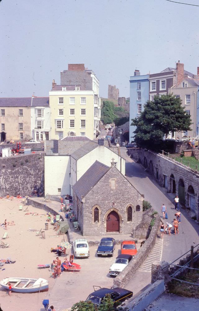 #47 Tenby, 1977
