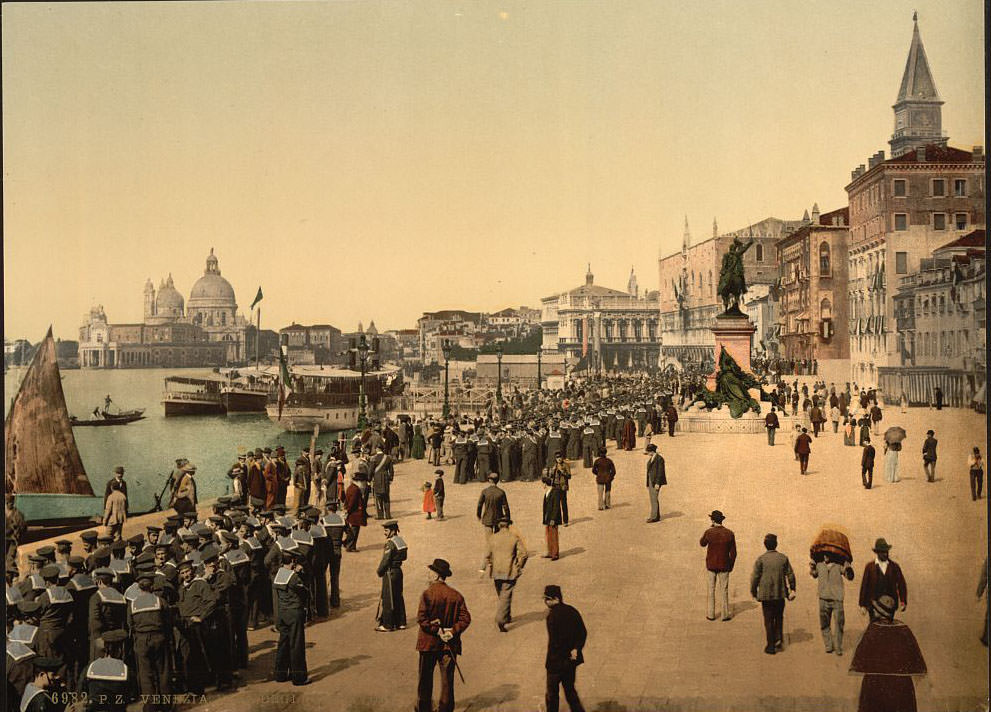 #28 Riva degli Schiavoni