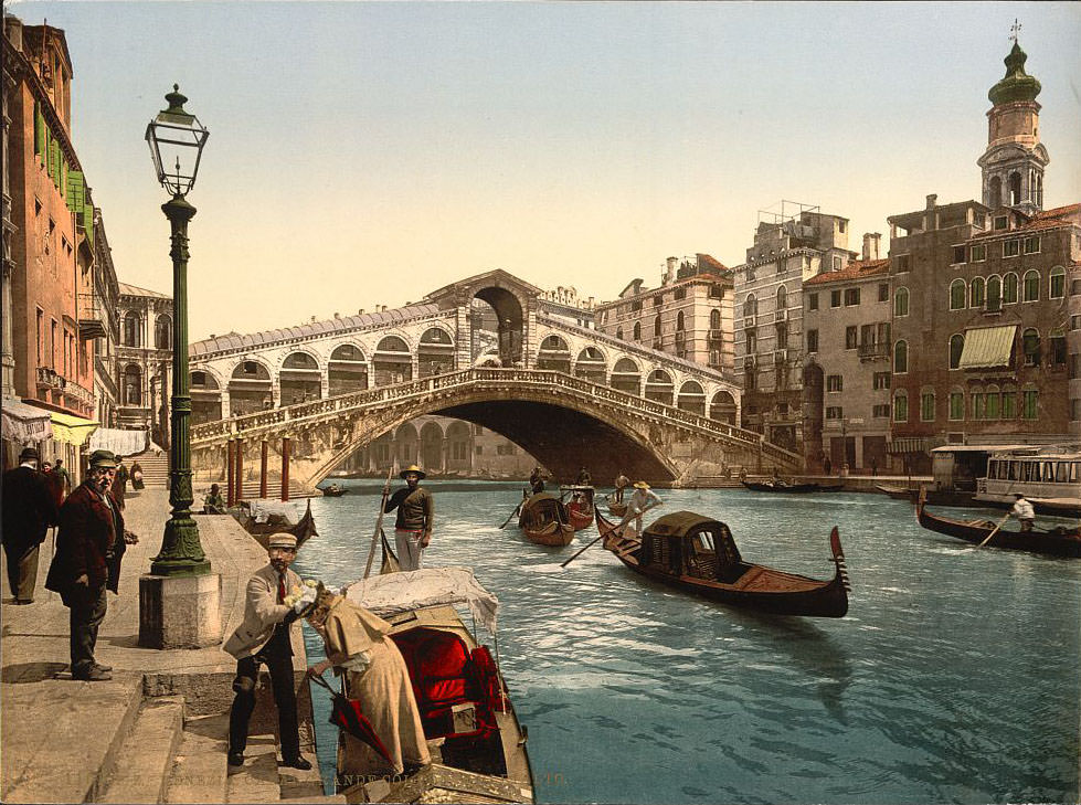 #32 Rialto Bridge