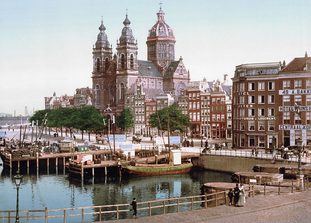 #13 Nicolaaskerk (St. Nicholas Church)