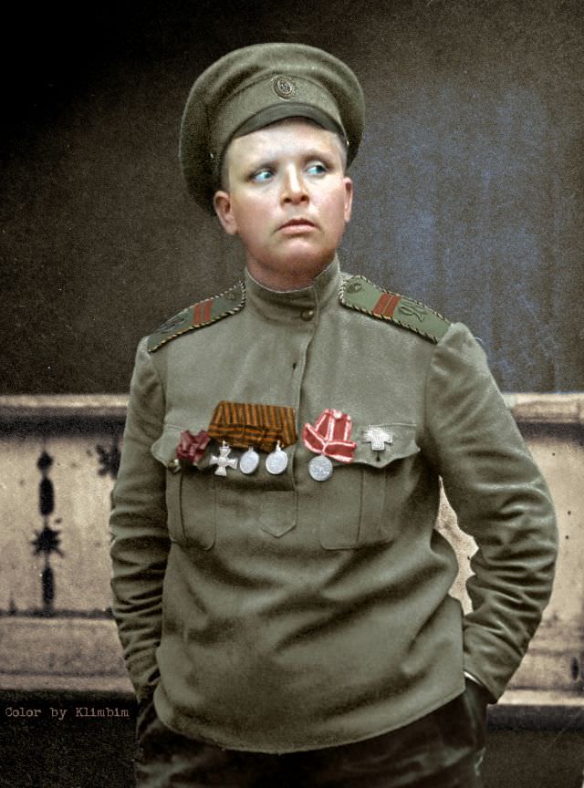 The commander of the female ‘Battalion of Death’ Maria Bochkareva, November 22, 1917